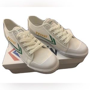 Feiyue Sneakers, Size 13